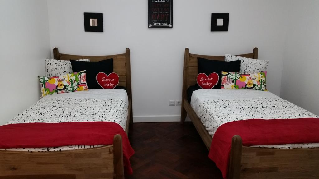Turkish Style Hostel Lisbon Room photo