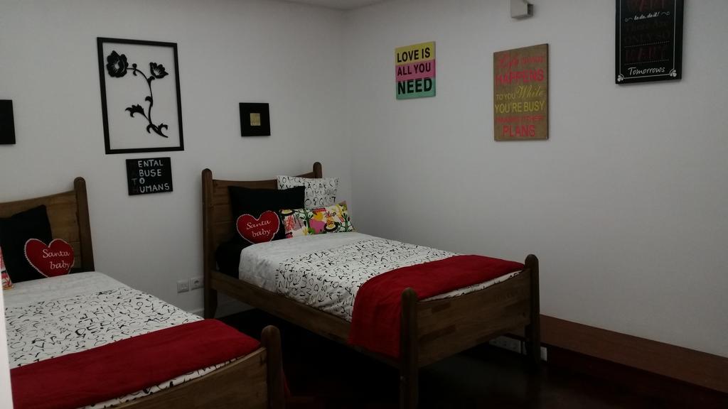 Turkish Style Hostel Lisbon Room photo