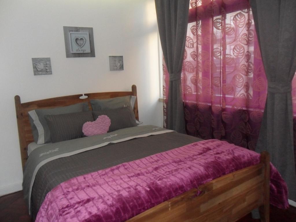 Turkish Style Hostel Lisbon Room photo